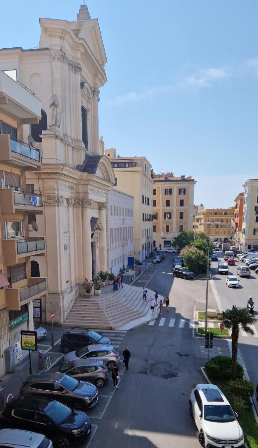 Md House Bed & Breakfast Civitavecchia Luaran gambar