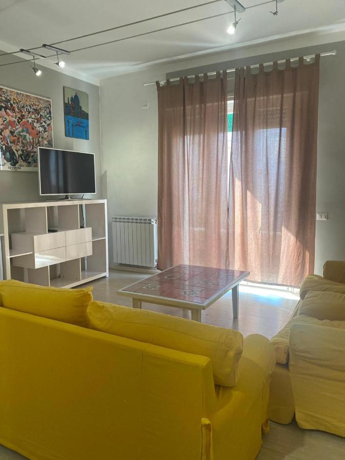 Md House Bed & Breakfast Civitavecchia Luaran gambar