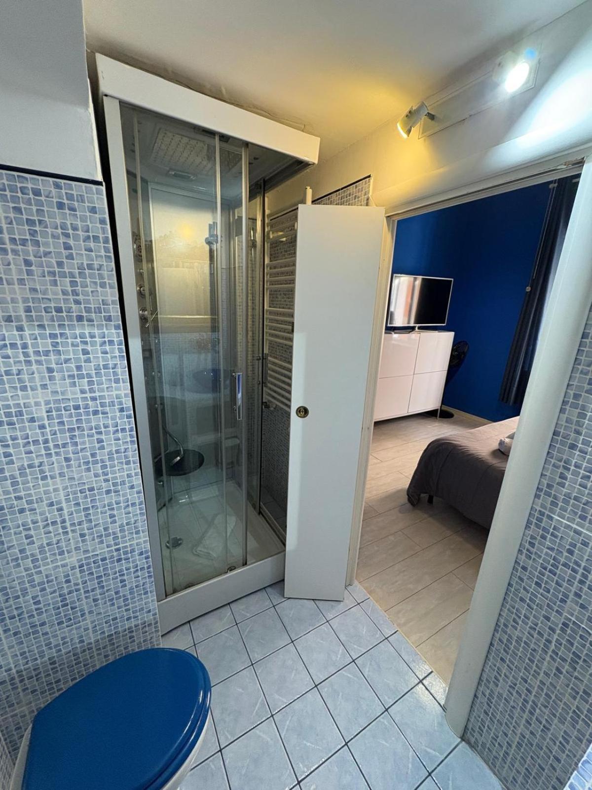 Md House Bed & Breakfast Civitavecchia Luaran gambar